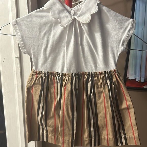 Authentic Burberry Dress - Picture 2 of 3